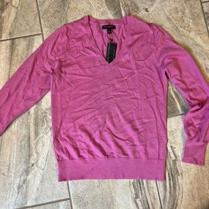 Brand New pink Merino Wool Sweater